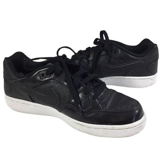 Nike Women's Son Of Force Force Leather Sneakers - Picture 2 of 11